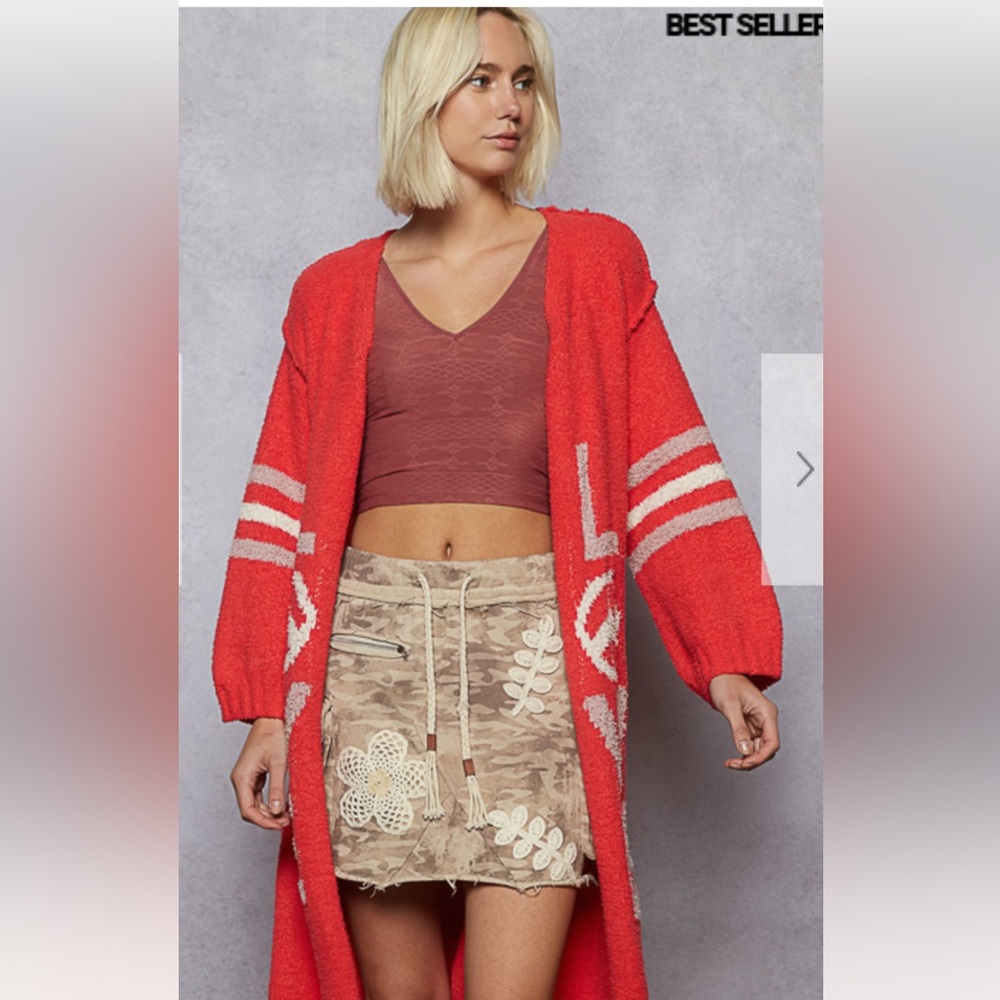 POL long v neck Red cardigan Love and Peace Graphic sweater - Picture 3 of 3